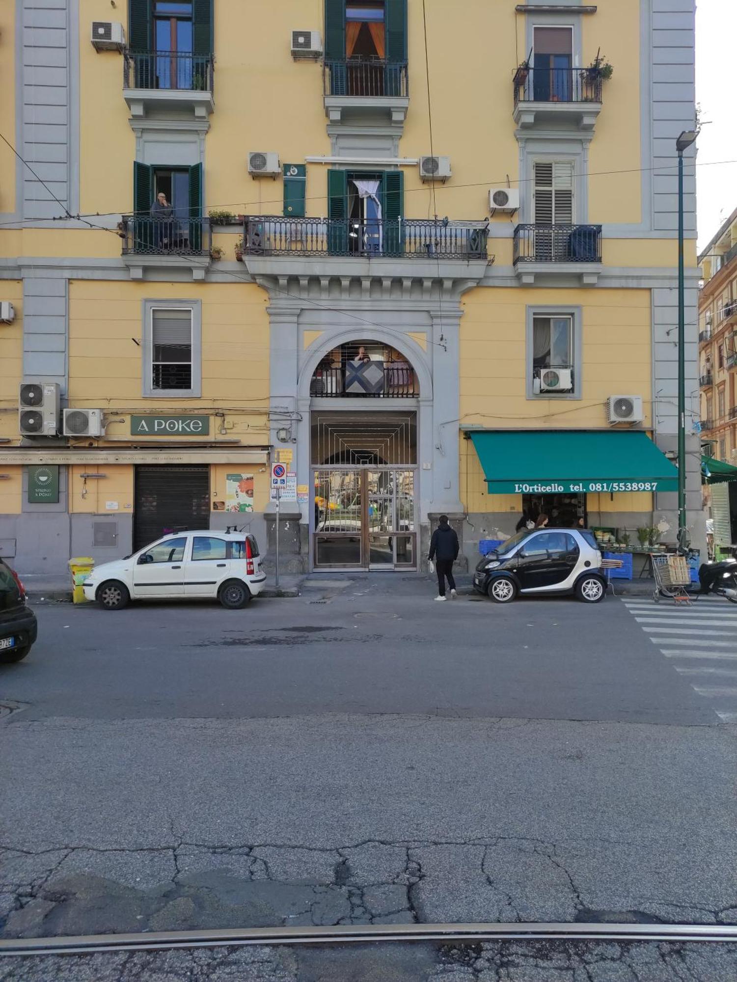 Na' Stanza In Piazza Apartment Naples Luaran gambar