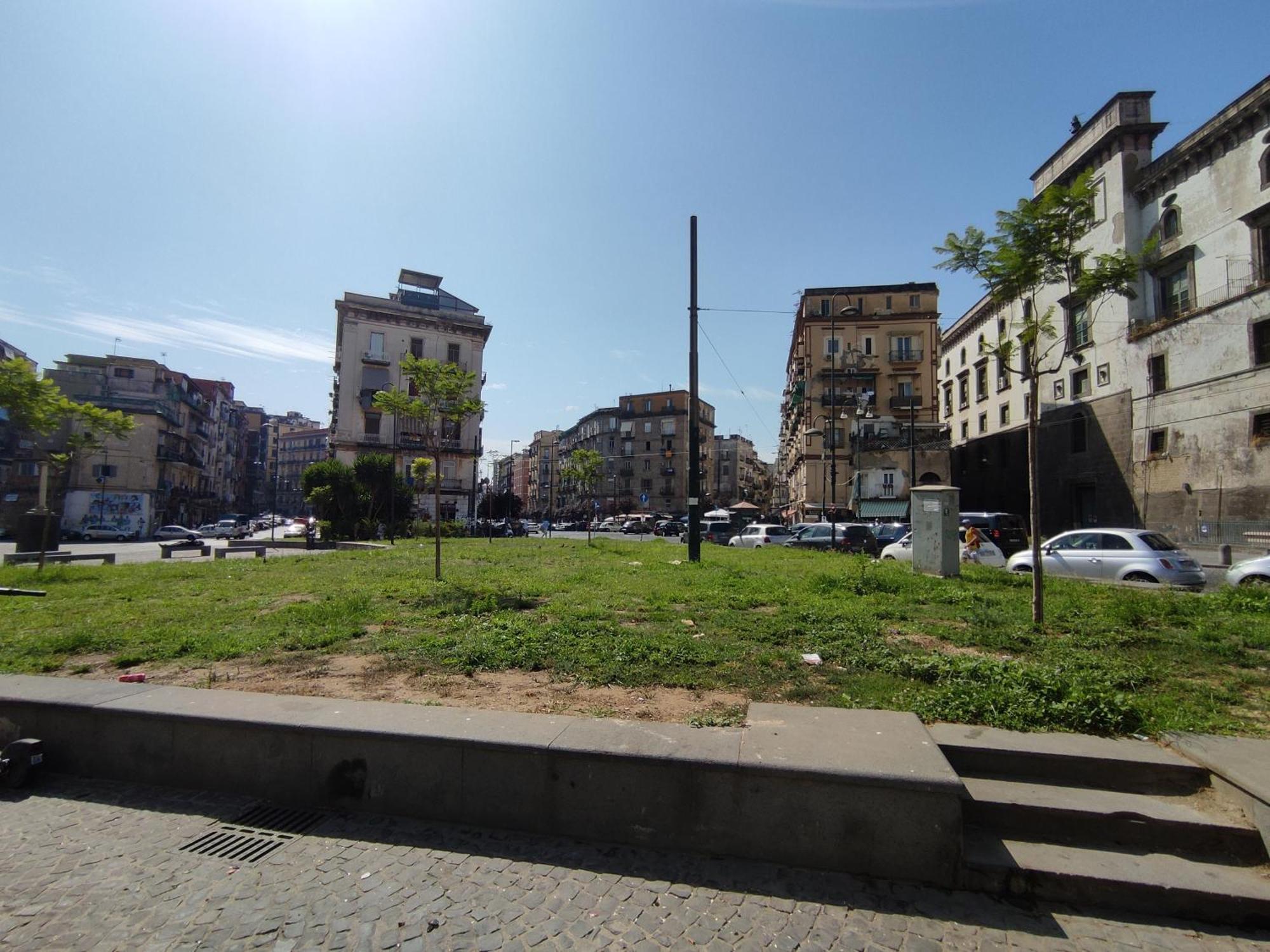 Na' Stanza In Piazza Apartment Naples Luaran gambar